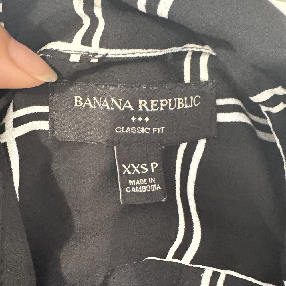 Banana Republic Women's Black Stripe Collared Button Up Sleeveless Shirt XXSP - Picture 7 of 7